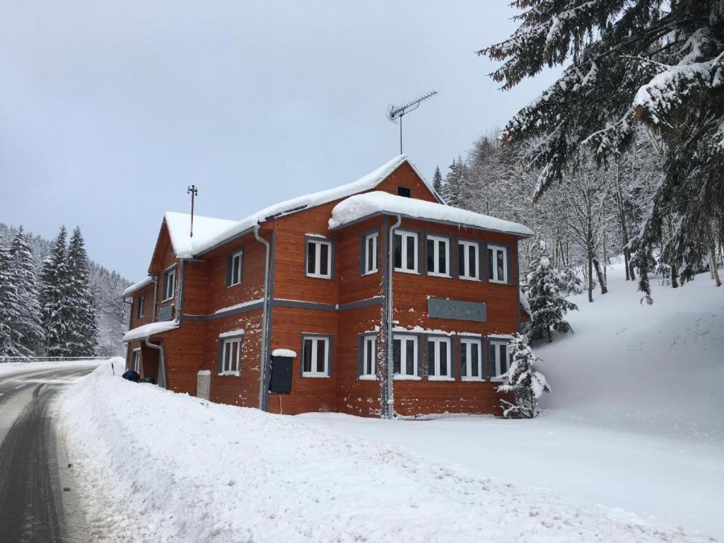 Apartman Horalka 7 V Peci Pod Snezkou Praiano Dış mekan fotoğraf